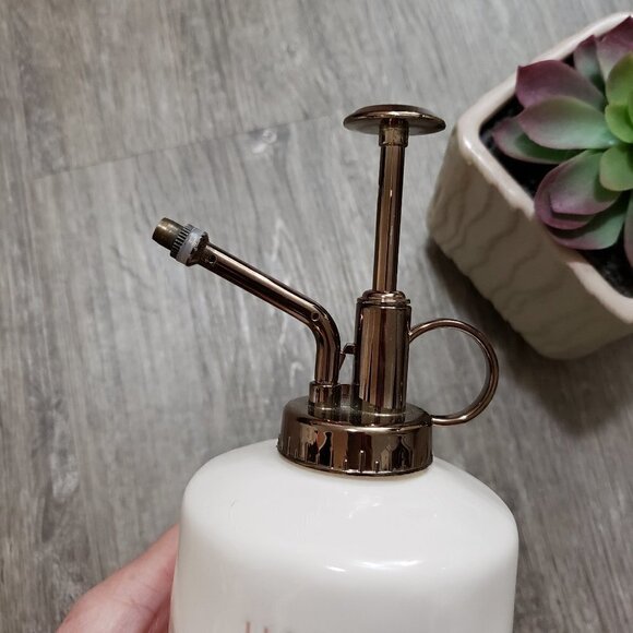 Rae Dunn Hare Spray Plant Mister Sprayer - Picture 4 of 6